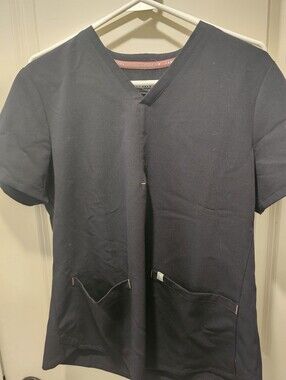 Fabletics Womens Scrub Set